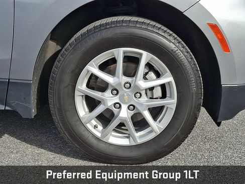 Used 2024 Chevrolet Equinox LT AWD/4WD image 10