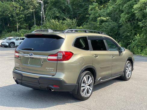 Used 2022 Subaru Ascent Limited w/ Technology Package AWD/4WD image 5