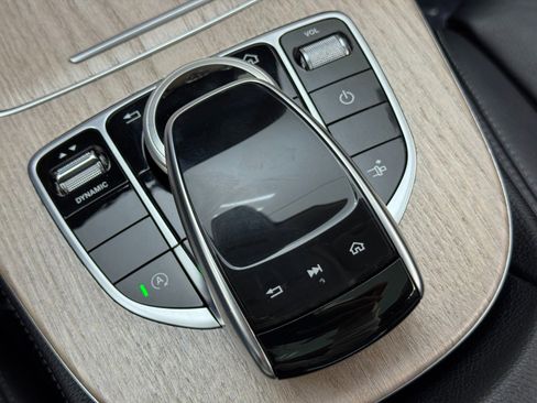 Used 2020 Mercedes-Benz E 450 Coupe image 34