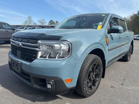 Used 2022 Ford Maverick Lariat w/ Lariat Luxury Package image 1