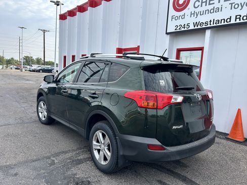 Used 2013 Toyota RAV4 XLE AWD/4WD image 3