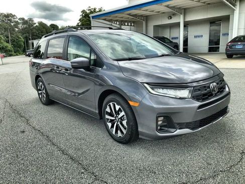 New 2026 Honda Odyssey EX-L image 2