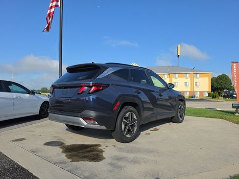 Used 2025 Hyundai Tucson SEL FWD image 6