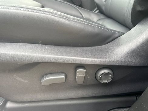 New 2026 Subaru Ascent Limited image 11