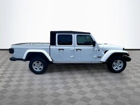 Used 2022 Jeep Gladiator Sport AWD/4WD image 5