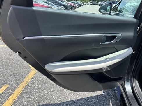 Used 2023 Hyundai Sonata SEL w/ Convenience Package FWD image 13