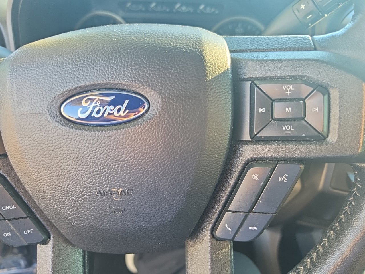 Used 2020 Ford F150 XLT w/ Equipment Group 302A Luxury RWD image 8