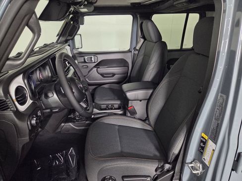 New 2026 Jeep Wrangler Unlimited Sport AWD/4WD image 9