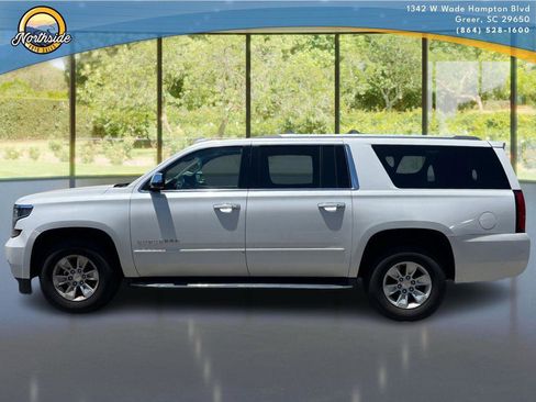 Used 2018 Chevrolet Suburban Premier AWD/4WD image 11