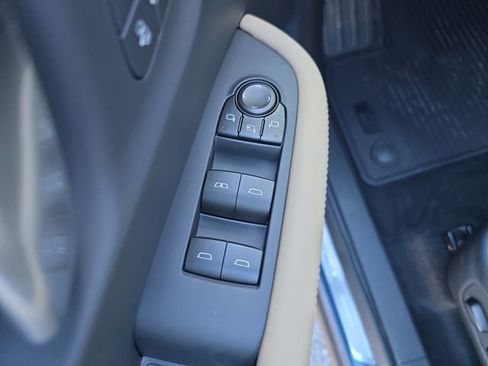 New 2026 Buick Enclave Preferred w/ Power Package image 17