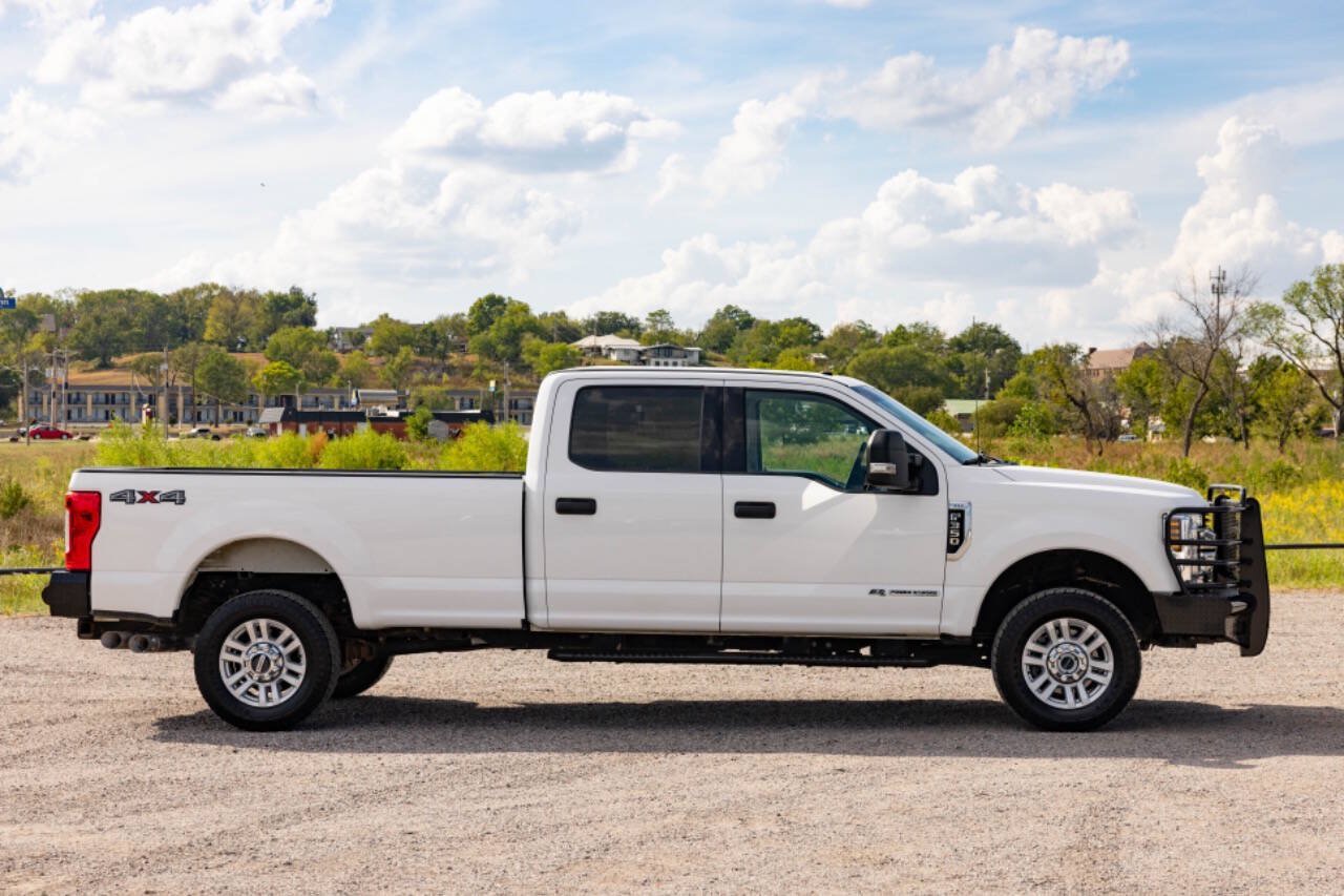 Used 2019 Ford F350 XLT w/ XLT Value Package AWD/4WD image 9