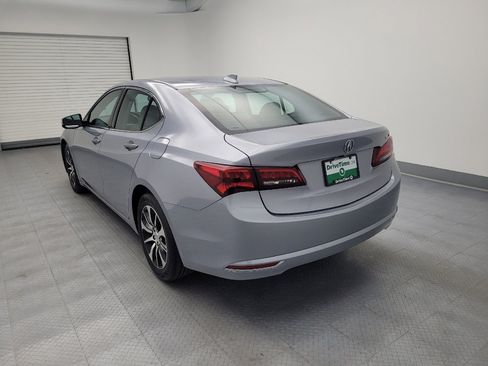 Used 2016 Acura TLX FWD image 5