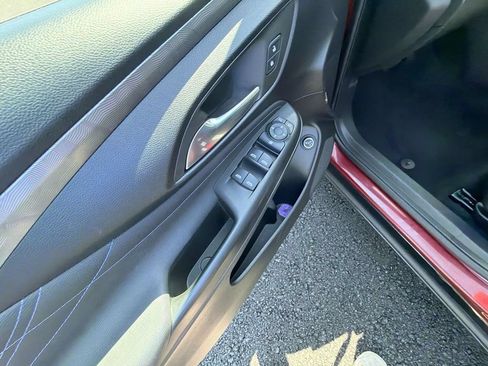 Used 2024 Buick Envista Sport Touring w/ Convenience II Package FWD image 13