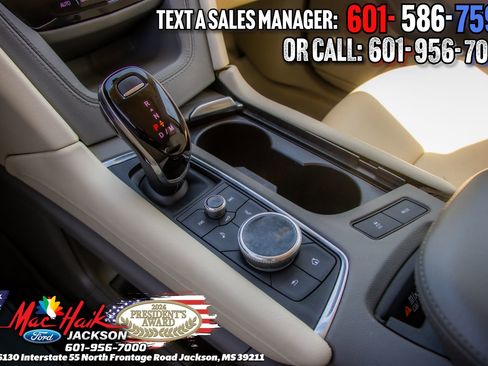 Used 2020 Cadillac XT6 Premium Luxury FWD image 22