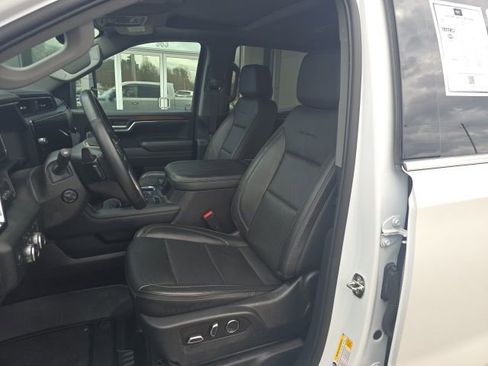 Used 2024 GMC Sierra 1500 Denali w/ Denali Reserve Package image 9