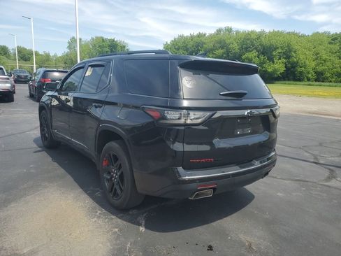 Used 2020 Chevrolet Traverse Premier w/ Redline Edition AWD/4WD image 7