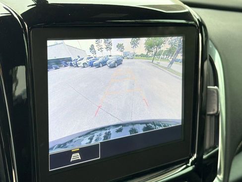 Certified 2023 Chevrolet Traverse LT FWD image 25