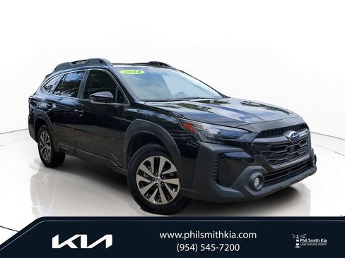 Used 2024 Subaru Outback Premium AWD/4WD image 1