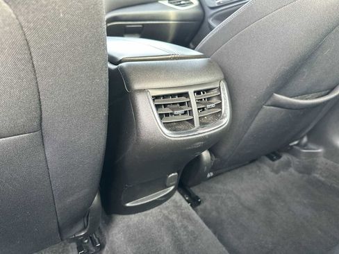 Used 2024 Chevrolet Malibu LT image 20