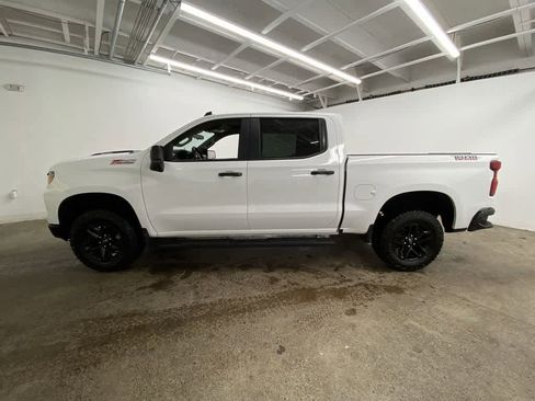 Used 2025 Chevrolet Silverado 1500 Custom Trail Boss image 3