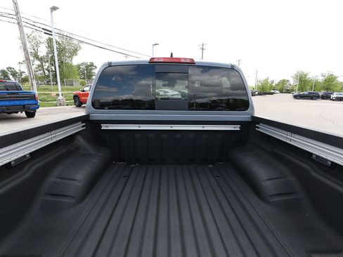 New 2026 Nissan Frontier PRO-4X w/ Pro-4x Convenience Package AWD/4WD image 7