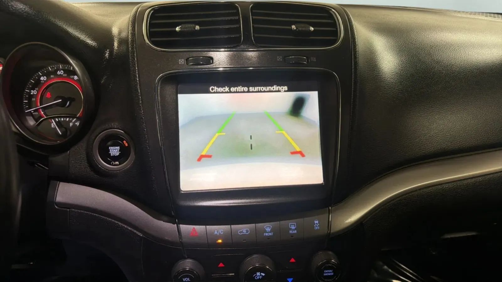 Used 2018 Dodge Journey Crossroad FWD image 15