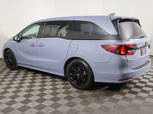 Used 2023 Honda Odyssey Sport image 14