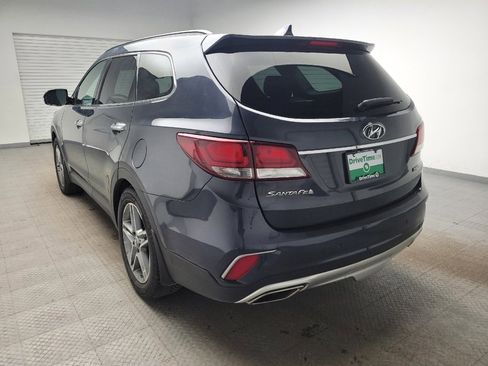 Used 2018 Hyundai Santa Fe SE w/ Cargo Package image 5