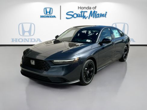 New 2025 Honda Accord SE image 3