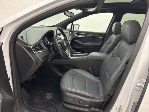 Used 2023 Buick Enclave Essence w/ Experience Buick Package image 28