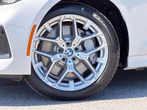 New 2026 BMW 330i Sedan w/ Convenience Package RWD image 9