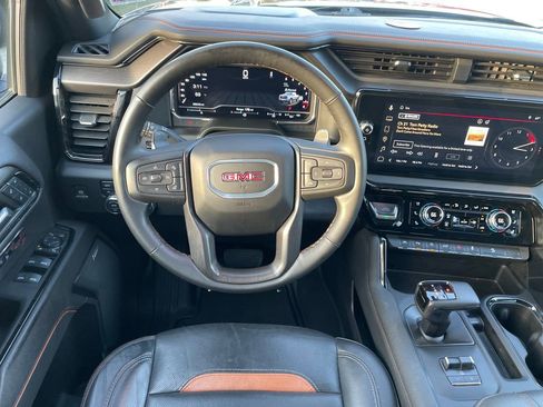 Used 2024 GMC Sierra 1500 AT4 w/ Technology Package image 15