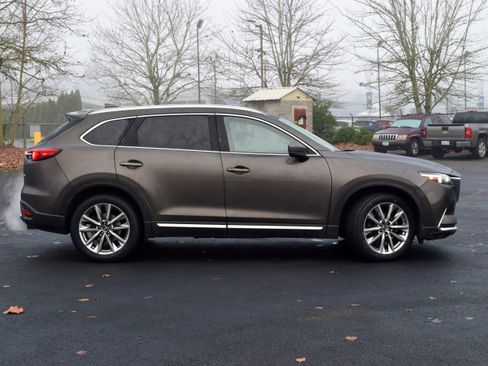 Used 2018 MAZDA CX-9 Grand Touring image 5