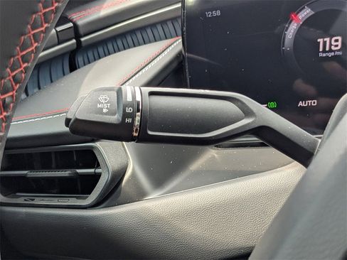 Used 2024 Dodge Charger R/T w/ Plus Group image 32