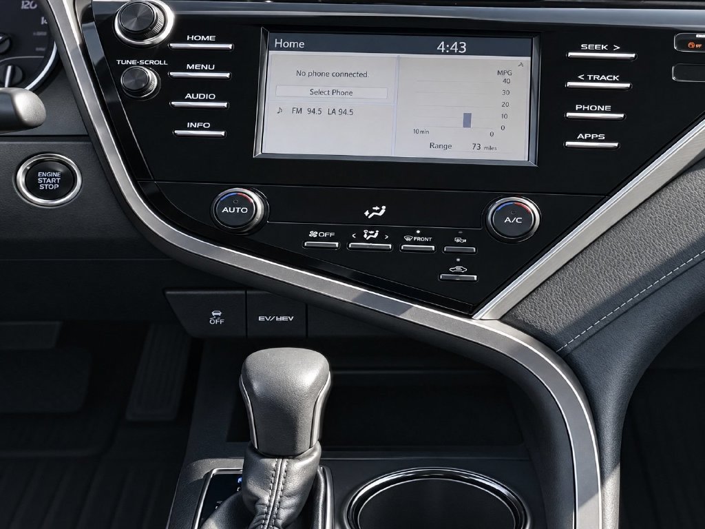Used 2018 Toyota Camry SE w/ Convenience Package FWD image 22