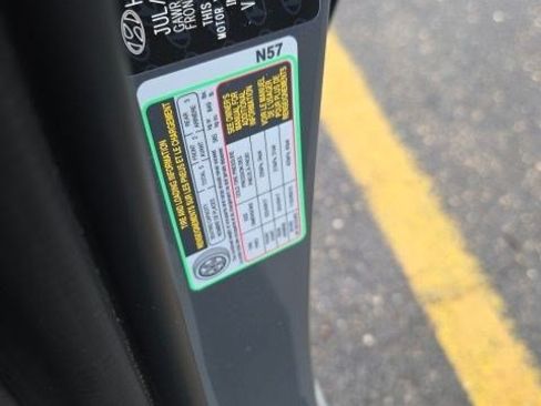 Used 2025 Hyundai Elantra SEL w/ Cargo Package FWD image 14
