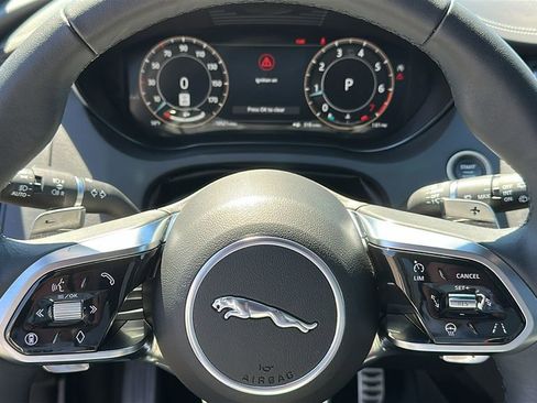 Used 2024 Jaguar E-PACE R-Dynamic SE image 11