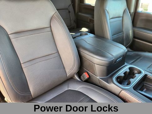 Used 2023 GMC Sierra 3500 Denali image 19