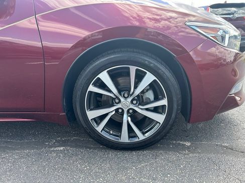 Used 2016 Nissan Maxima Platinum FWD image 11