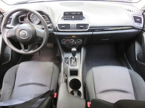 Used 2014 MAZDA MAZDA3 i SV image 11
