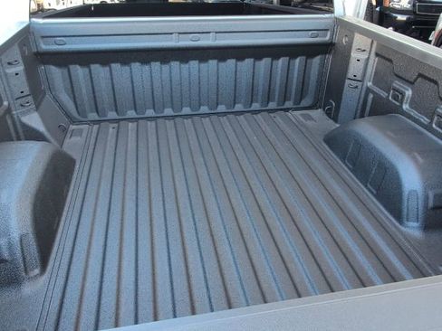 New 2026 Chevrolet Silverado 1500 Custom w/ Rally Edition image 10