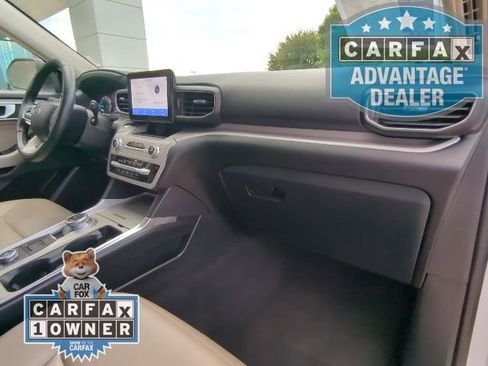 Used 2024 Ford Explorer XLT w/ Equipment Group 202A image 21