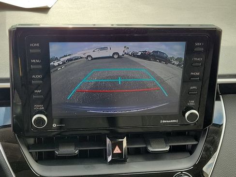 Used 2022 Toyota Corolla LE FWD image 27