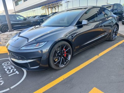 Used 2024 Tesla Model 3 Performance AWD/4WD image 3