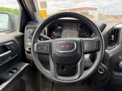 Used 2024 GMC Sierra 1500 Pro w/ X31 Off-Road Package AWD/4WD image 9