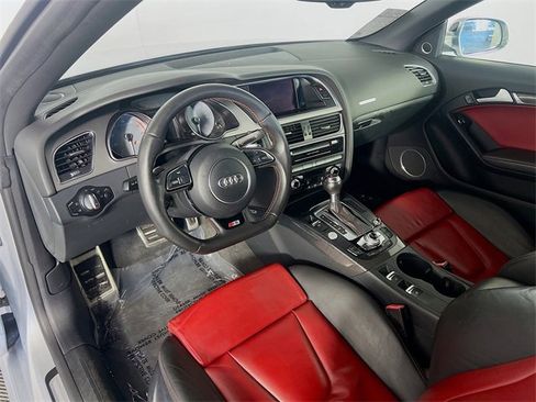 Used 2013 Audi S5 Prestige w/ Prestige Pkg image 10