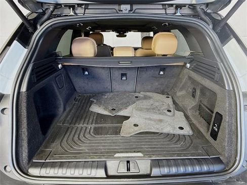 Used 2024 Land Rover Range Rover Sport SE image 28
