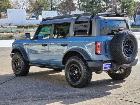 Used 2024 Ford Bronco Wildtrak image 5