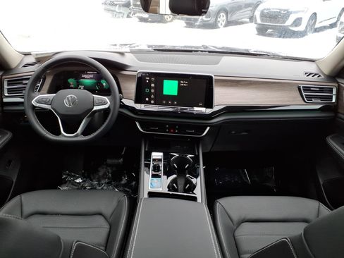 New 2026 Volkswagen Atlas SEL image 6