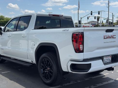 Used 2026 GMC Sierra 1500 Elevation w/ Elevation Premium Package AWD/4WD image 7